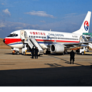 银川河东机场快递航空快运业稳步发展的原因是什么？